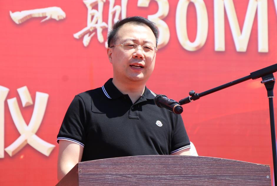 鲁丽集团有限公司党委书记薛明亮,总经理王仁山,华电