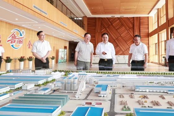 立足安福资源禀赋 全力助推县域经济强县建设| 江西吉安市委书记严允到江西鲁丽木业调研